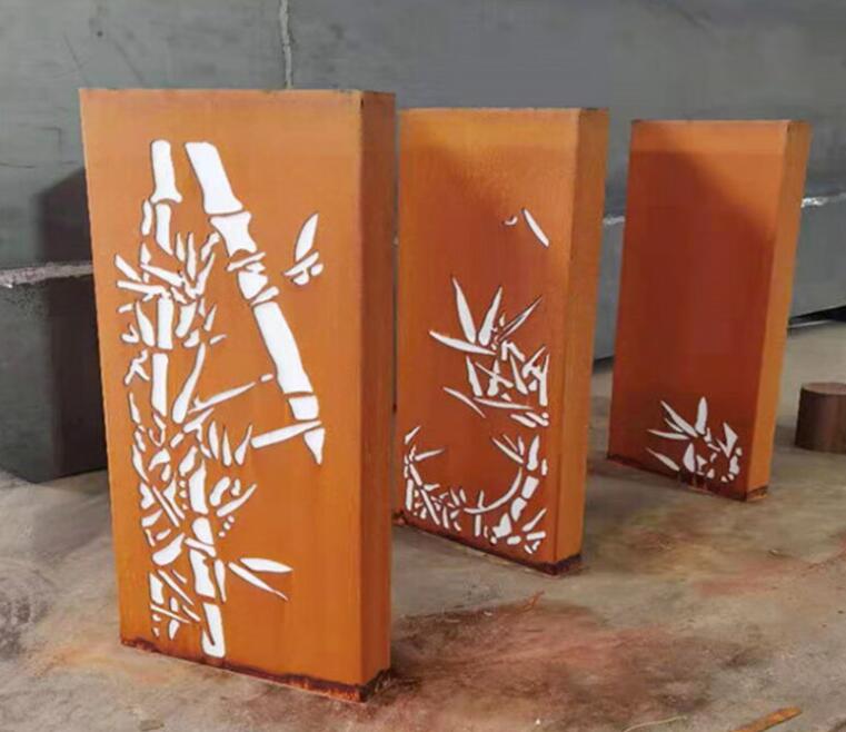 万山锈钢板灯箱